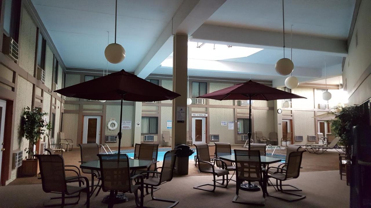 Crookston Inn & Convention Center Εξωτερικό φωτογραφία